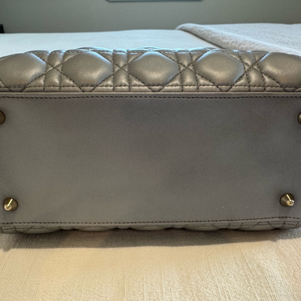Dior LADY DIOR Medium Metallic Gray Quilted Bag - Authentic - Picture 7 of 14